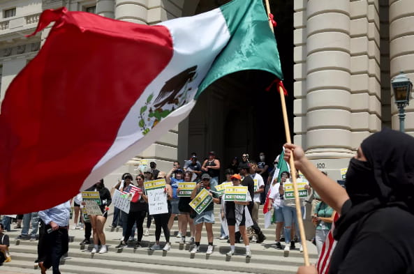 Political tensions in Mexico Political tensions in Mexico