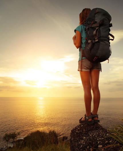 What's Best For Solo vs Group Travel 